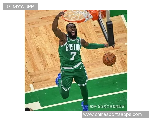 布朗谈中距离命中率领先：找到舒适区助力其他投篮更轻松